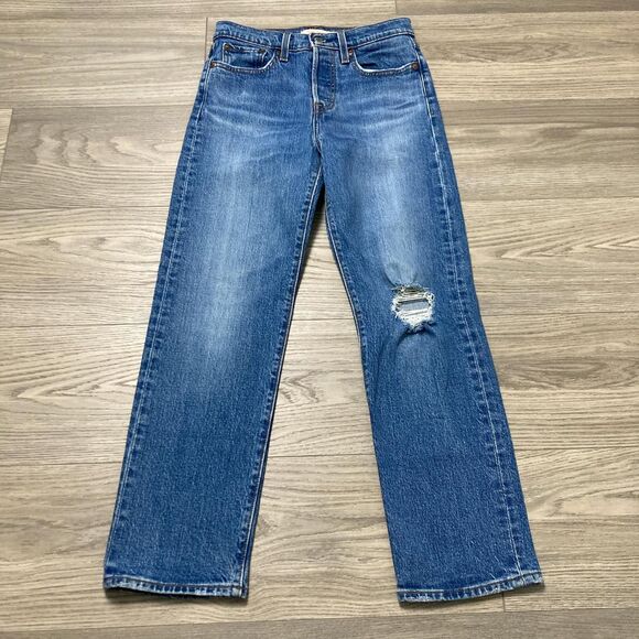 Levi's Premium Wedgie Straight Button Fly Distressed Jeans Size 25 - Picture 1 of 8